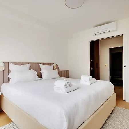 Pick A Flat'S Apartments In Tour Eiffel - Rue De L'Amiral Hamelin Paris Exterior photo