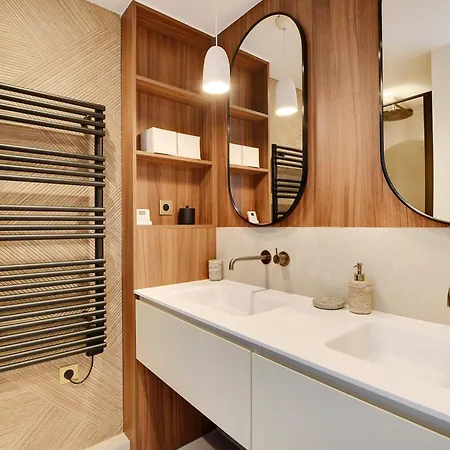 Pick A Flat'S Apartments In Tour Eiffel - Rue De L'Amiral Hamelin Paris Exterior photo