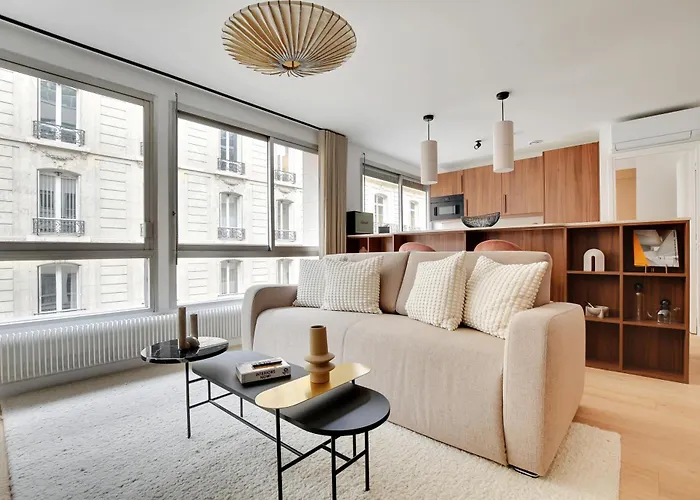 Pick A Flat\'S Apartments In Tour Eiffel - Rue De L\'Amiral Hamelin